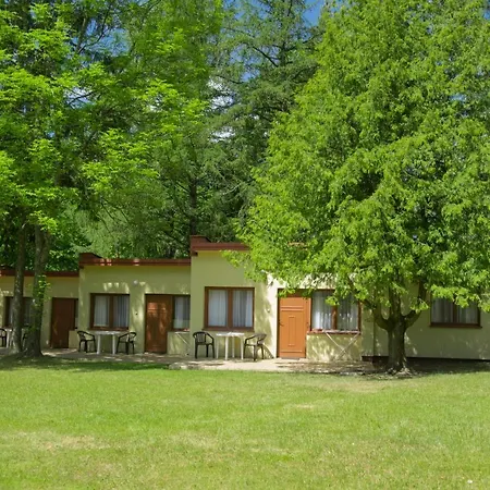 Stacja Turystyczna Krutynianka 假日公园 *